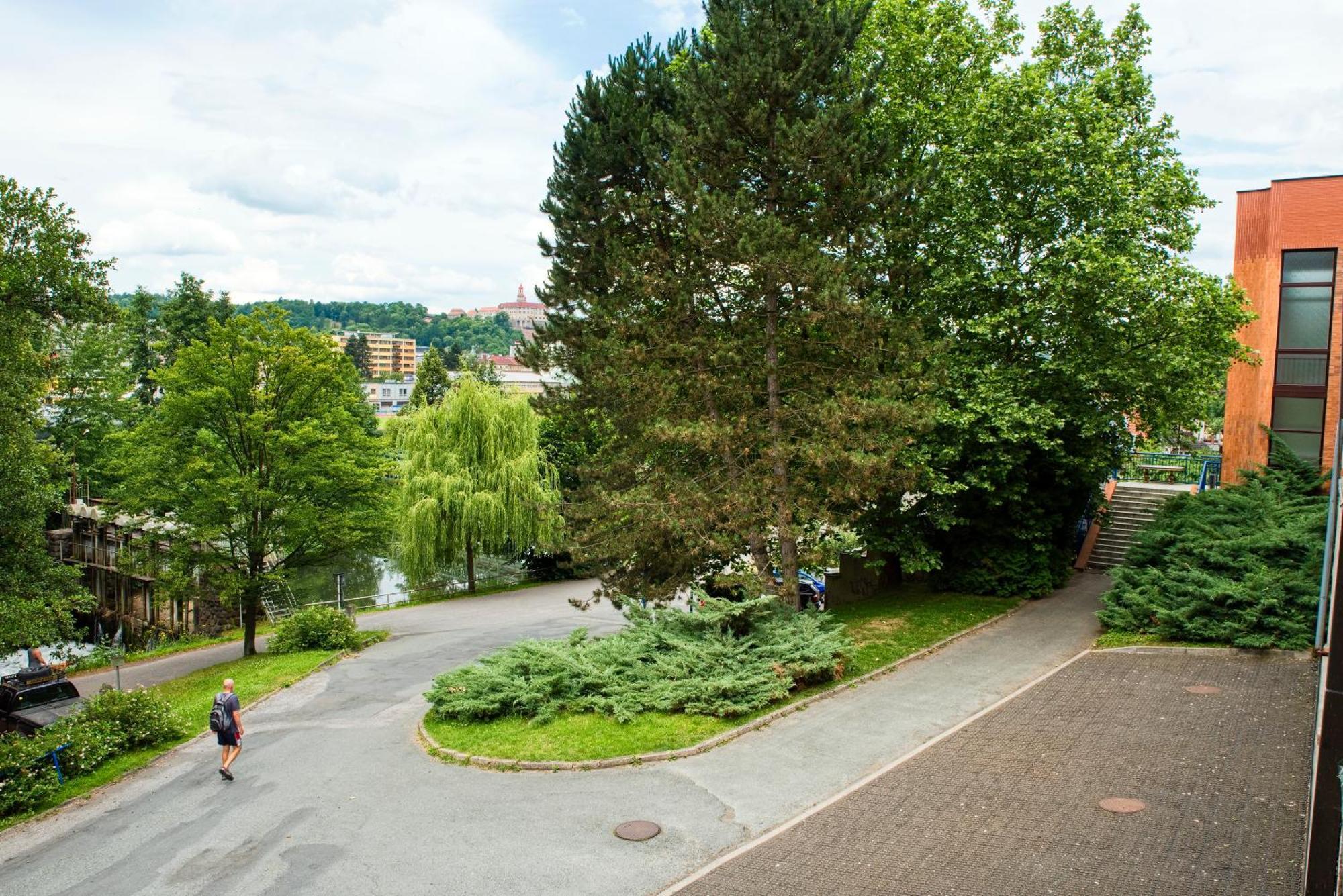 Hotel Zimni Stadion