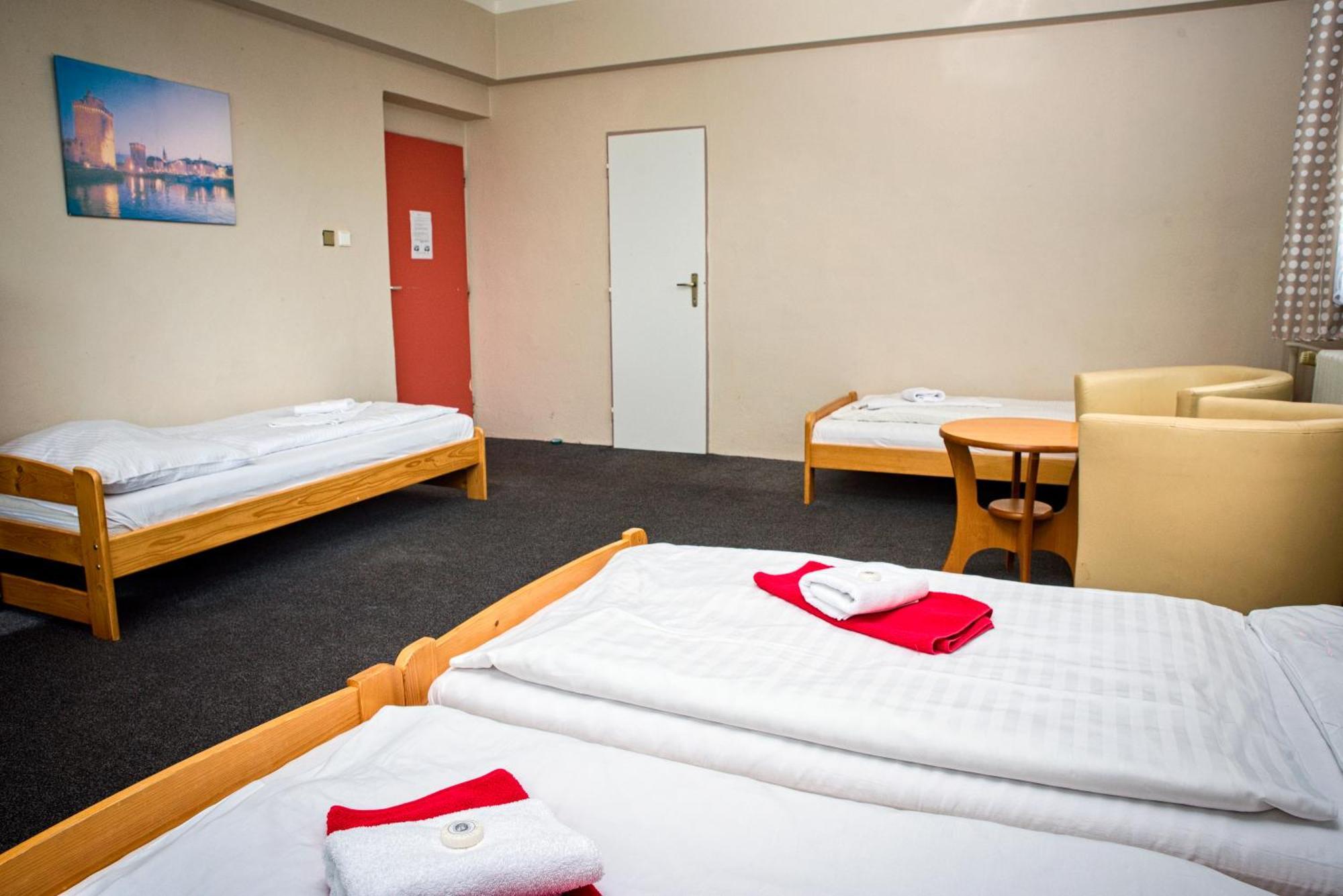 Zimni Stadion Hotel