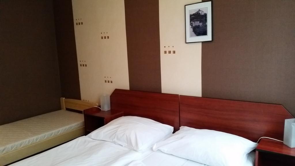 Hotel Zimni Stadion